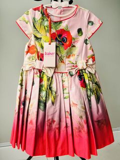 (Category: ) located in . Submitted by asadel_closet (Listing ID 1425125886, Image 1). Description: .