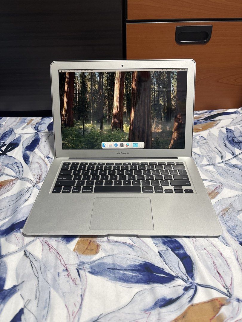 💻  13-inch MacBook Air 2012 8/128GB
