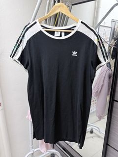 (Category: ) located in . Submitted by preloved_0607 (Listing ID 1425155682, Image 1). Description: .