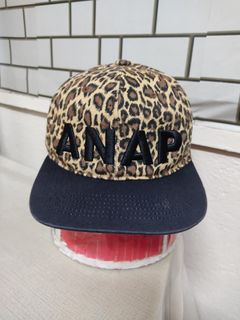 (Category: ) located in . Submitted by ek_thriftstore90 (Listing ID 1425116908, Image 1). Description: .