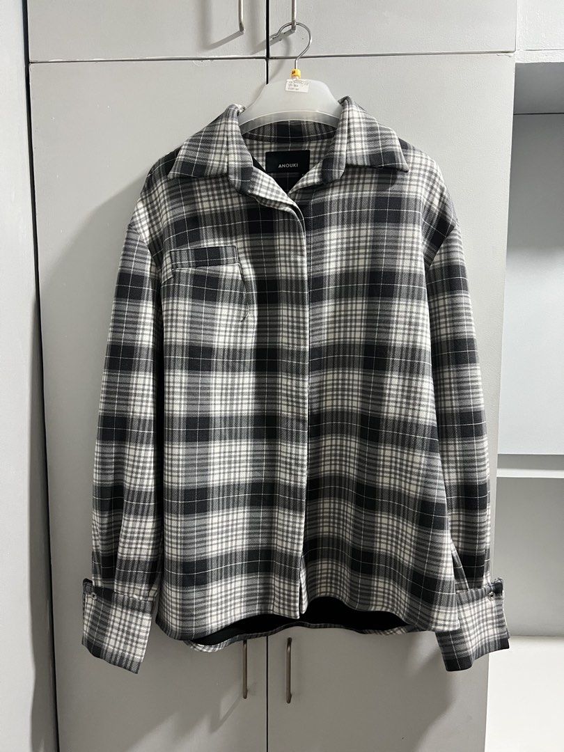 Vintage Anouki Plaid Longsleeve Shirt Jacket (Category: Tshirts & Polo Shirts ) located in Mandaluyong City. Submitted by minimalmeowguy (Listing ID 1425184510, Image 1). Description: Vintage Anouki Plaid Longsleeve Shirt Jacket - Material: 43% WO, 53% PES, and 4% LYCRA. - 10/10 condition. Bought from a curated vintage store. Used once only. - Dimes are in the photos - High end brand.