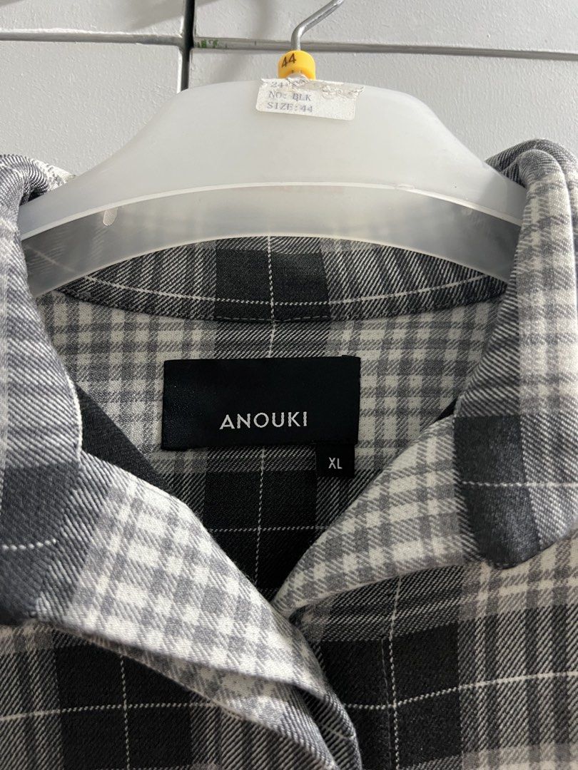 Vintage Anouki Plaid Longsleeve Shirt Jacket (Category: Tshirts & Polo Shirts ) located in Mandaluyong City. Submitted by minimalmeowguy (Listing ID 1425184510, Image 2). Description: Vintage Anouki Plaid Longsleeve Shirt Jacket - Material: 43% WO, 53% PES, and 4% LYCRA. - 10/10 condition. Bought from a curated vintage store. Used once only. - Dimes are in the photos - High end brand.