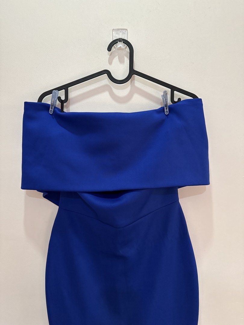 Apartment Eight Off-Shoulder Dress (Category: Dresses) located in Antipolo. Submitted by gianasanchez (Listing ID 1425149364, Image 2). Description: .