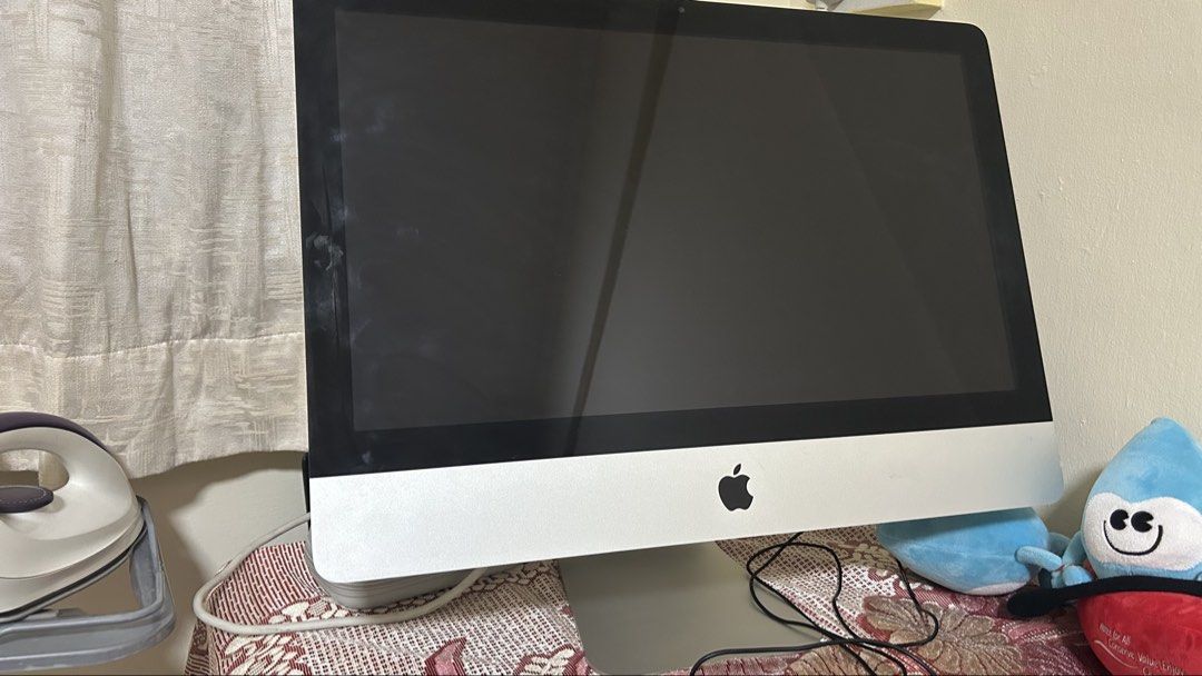 Apple iMac Desktop Computer65672426402305112