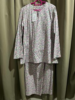 (Category: ) located in . Submitted by im.preloved (Listing ID 1425074797, Image 1). Description: .