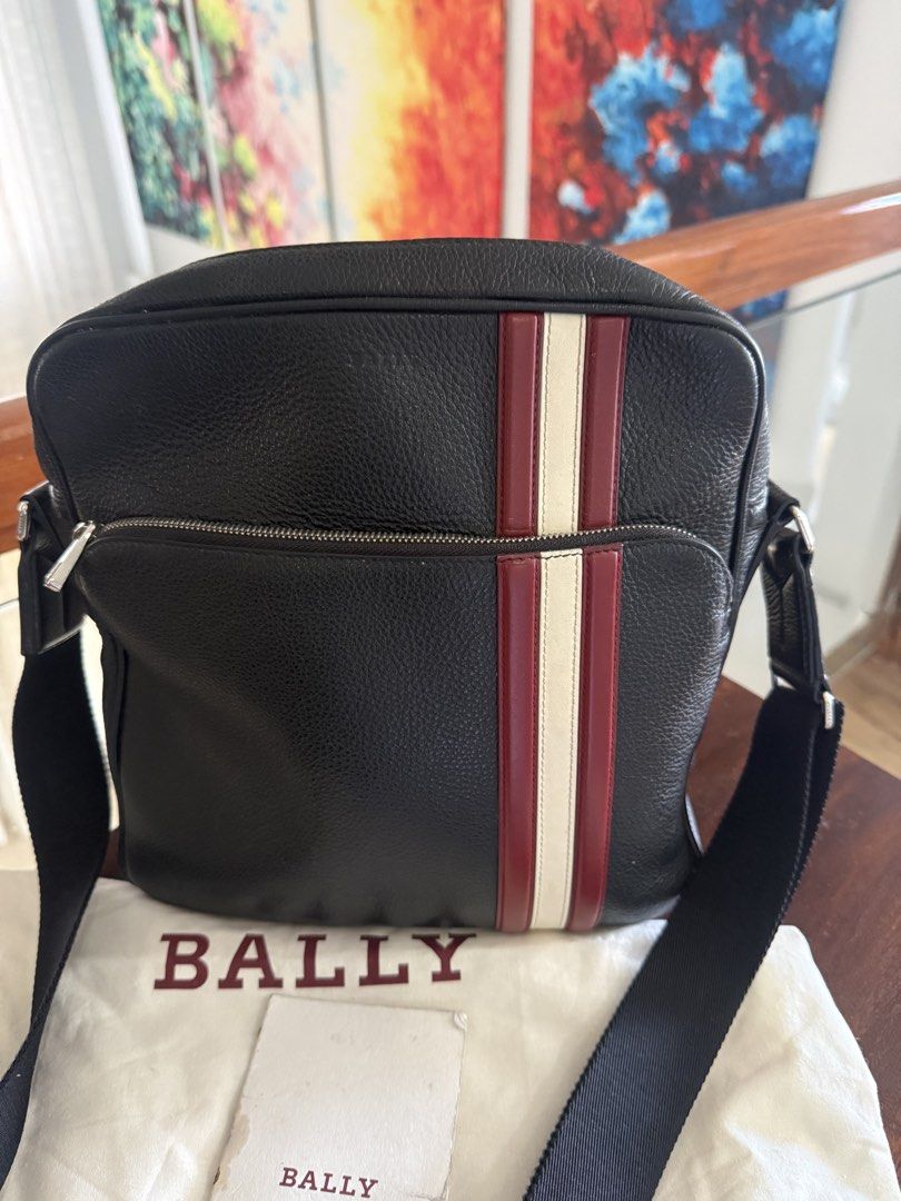 Bally Crossbody Bag (Category: Luxury Bags & Wallets) located in Tagaytay City. Submitted by prelovedbytmj (Listing ID 1425177166, Image 2). Description: Bally Crossbody Bag. Color Black with combination. All leather. Authentic. With card and dustbag.