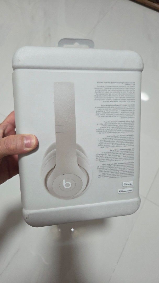 Beats Studio Pro Headphones - White65671950562307111