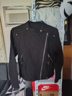 (Category: ) located in . Submitted by ricky08 (Listing ID 1425144222, Image 1). Description: .