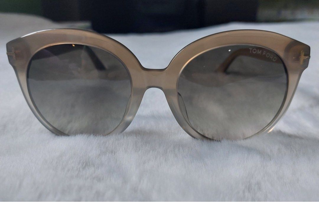 Brand New Tom Ford Brown Sunglasses (Category: Sunglasses & Eyewear) located in Quezon City. Submitted by aeimnx (Listing ID 1328995365, Image 2). Description: — Brand New/Unused — Authentic Tom Ford Sunglasses — See 2nd photo for inclusions — MOP: Gcash / BDO Bank Transfer Price is negotiable!.