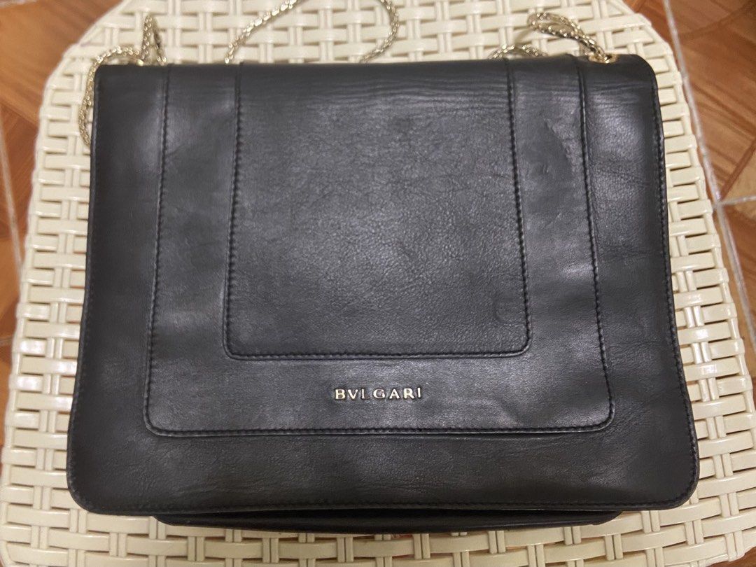 Bvlgari Serpenti Forever Shoulder Bag (Category: Luxury Bags & Wallets) located in Imus. Submitted by chblyt (Listing ID 1425176168, Image 2). Description: - Original - Leather - Gold-tone with Serpenti snake head closure - Gold chain strap - Pre-loved with normal signs of use - Still in good condition and perfect for everyday use or special occasions. .