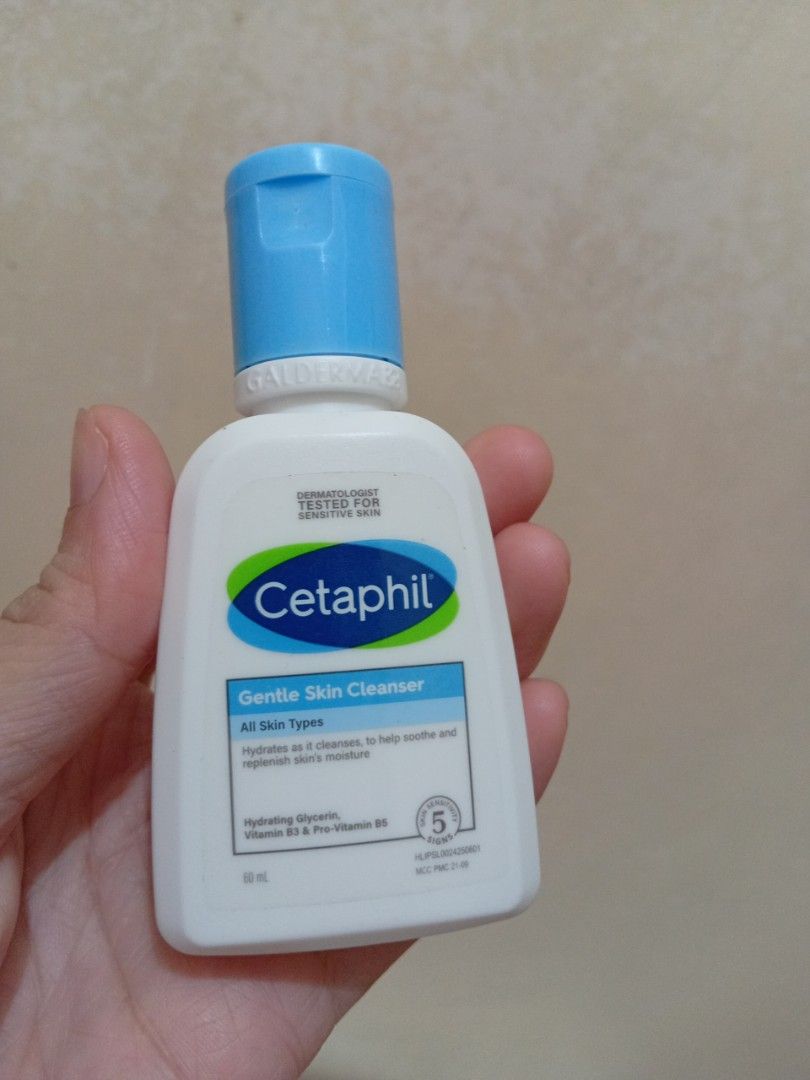 Cetaphil skin cleanser - (Category: Face Care) located in Las Pinas. Submitted by littlefiyas (Listing ID 1425116635, Image 1). Description: declutter Reason for selling - not using anymore brandnew deliver via lalamove or Lbc Cop .