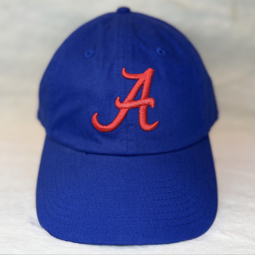 Dad hats by Fan Favorite (Category: Caps & Hats) located in Makati City. Submitted by ahsupply (Listing ID 1424769013, Image 1). Description: ⭐️Brandnew⭐️ - Fan Favorite Dadhat - Original - 400 each, get 2 for 750 For faster response, please call or text: 09276106386.