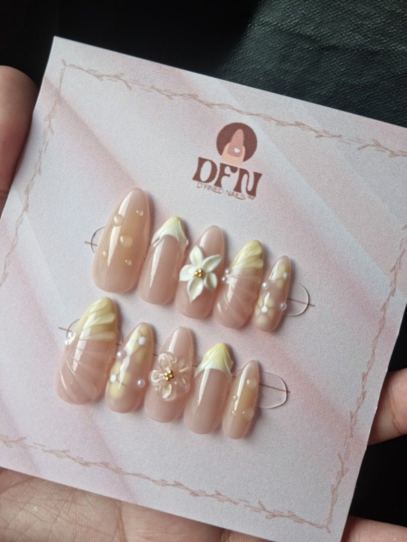 DFN Press-on Nails - Floral Design (Category: Hands & Nails) located in Antipolo. Submitted by mgatingz (Listing ID 1425073491, Image 1). Description: D'fined nails press on nails ✨ 💅🏻 Complete kit with 5 piece application kit - Korean jelly tabs - wooden pusher - nail glue - alcohol wipes - mini nail file ‼️this is pre order 2 - 3 days via orange app check out 🚚 Can ship immediately the next day if placed order here, Shipping to be handled by