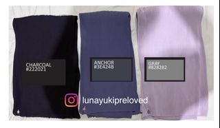 (Category: ) located in . Submitted by SimplyPreloved (Listing ID 1425085128, Image 1). Description: .