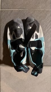 (Category: ) located in . Submitted by thefabrics (Listing ID 1425194454, Image 1). Description: .