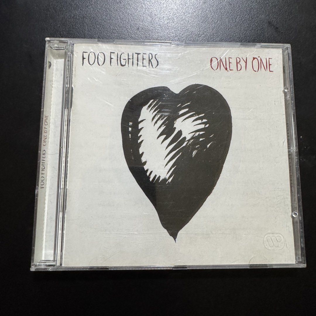 Foo Fighters - One By One (Category: Vinyls) located in Mandaluyong City. Submitted by jcmsanchez (Listing ID 1425095116, Image 1). Description: NM PH.