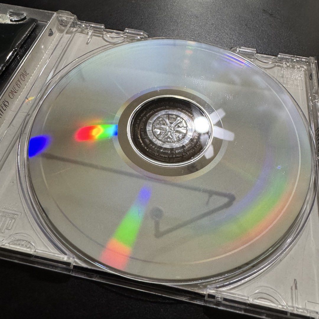 Foo Fighters - One By One (Category: Vinyls) located in Mandaluyong City. Submitted by jcmsanchez (Listing ID 1425095116, Image 2). Description: NM PH.