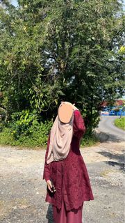 (Category: ) located in . Submitted by ahmadmr_ (Listing ID 1425247540, Image 1). Description: .
