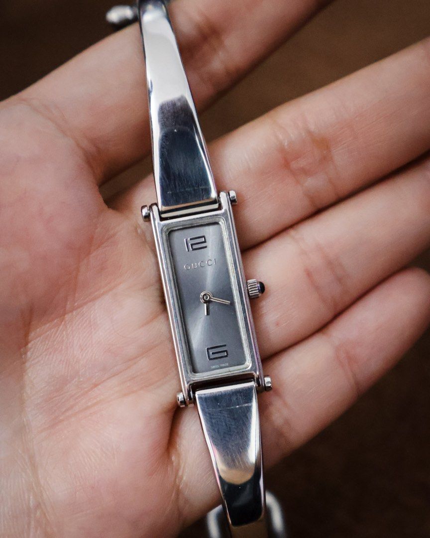 Gucci 1500L Stainless Steel bangle Watch (Category: Luxury Watches) located in Manila. Submitted by arvia22 (Listing ID 1425200082, Image 2). Description: .