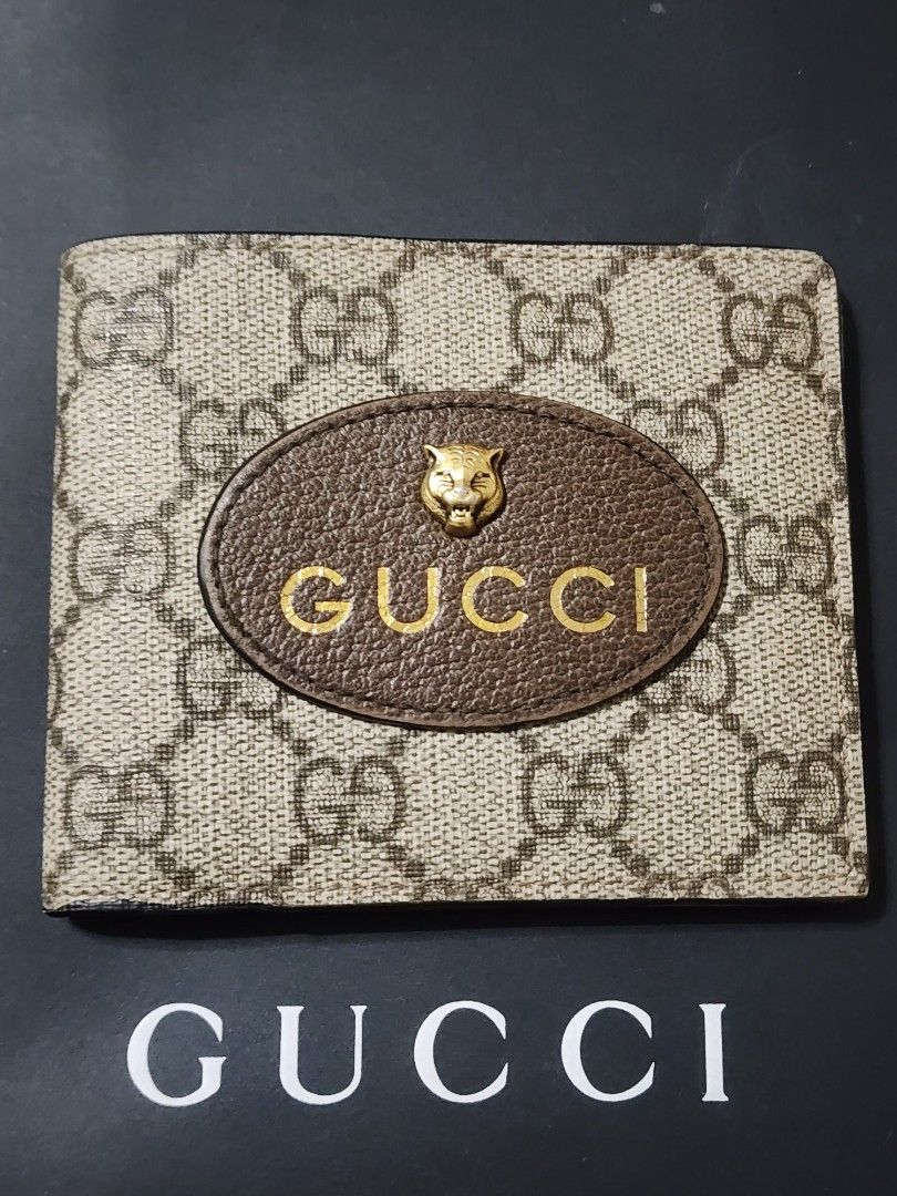 Gucci GG Supreme Wallet (Category: Luxury Bags & Wallets) located in Manila. Submitted by angelyhang (Listing ID 1425188078, Image 1). Description: authentic gucci mens wallet flawless .