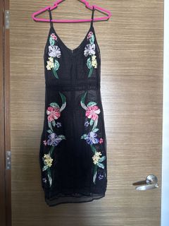 500+ Guess For Sale | Dresses & Sets | Carousell Singapore