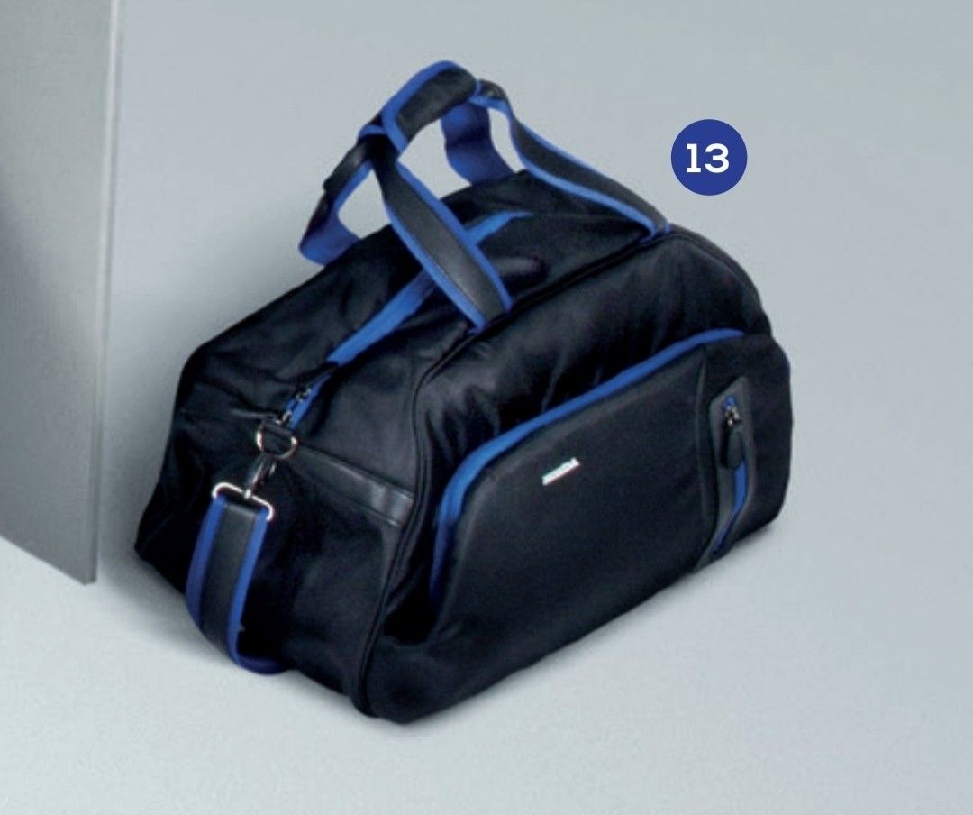 Honda Bowling Bag Black/Blue (Category: Luxury Bags & Wallets) located in Las Pinas. Submitted by online.store (Listing ID 1425165415, Image 1). Description: ‼️LAST PRICE. Brandnew and sealed. Honda Genuine Accessories. Nylon and leatherette material. From Honda Thailand. Dimension: 18x9x12 inches Two pcs available..