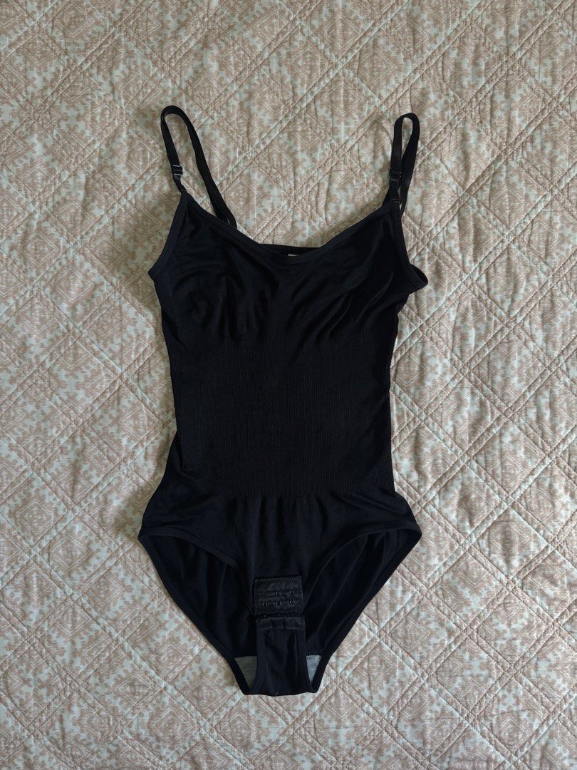 hottie diary ph Black Shapewear Bodysuit - Size S (Category: Undergarments & Loungewear) located in Manila. Submitted by andreaaarut2 (Listing ID 1425155397, Image 1). Description: -Hottie Diary Ph bodysuit - Black - Durable material perfect for shape-wear to night outs! .