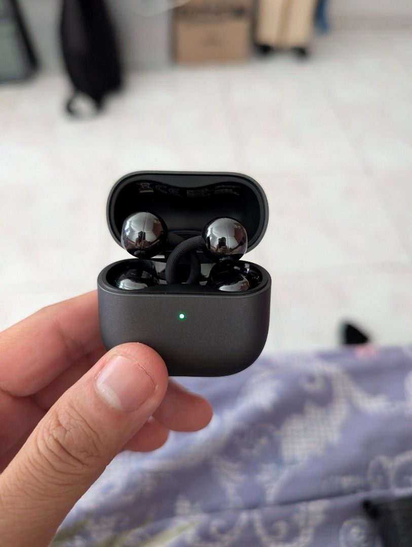 Huawei black free clips 2