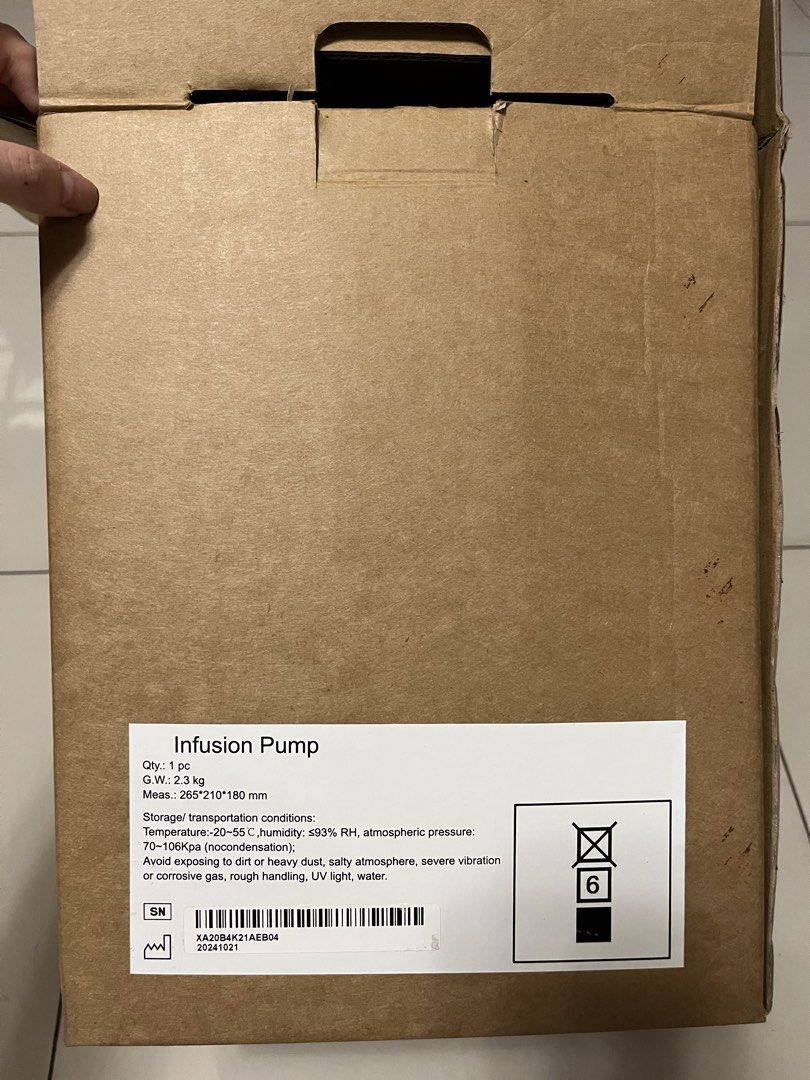 Infusion Pump (Category: Medical Supplies & Tools) located in Quezon City. Submitted by rvnclw_4 (Listing ID 1425134279, Image 2). Description: - bought in Medical Depot - Used for 3 months only - Includes Free IV stand (originally worth ~ 3k), operating manual, and original box - In perfect condition.