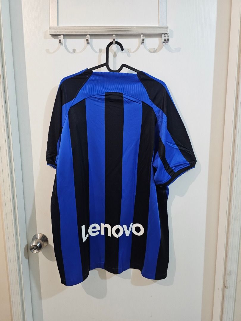Inter Milan 22/23 Home 3XL (Category: Activewear) located in Manila. Submitted by fifipin (Listing ID 1425105734, Image 3). Description: Inter Milan 22/23 Home 3XL Dimensions: W23 L31 Location: BGC / SM MOA Payment Options: Maya, GCash or BPI.