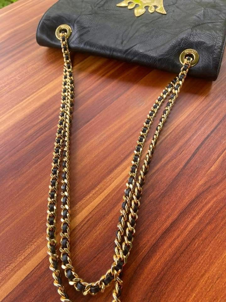 Jestina bag (Category: Luxury Bags & Wallets) located in Oroquieta. Submitted by quickforest_8a519b (Listing ID 1425193639, Image 2). Description: medium genuine leather can be worn as sling or shoulder bag ykk zip spacious.