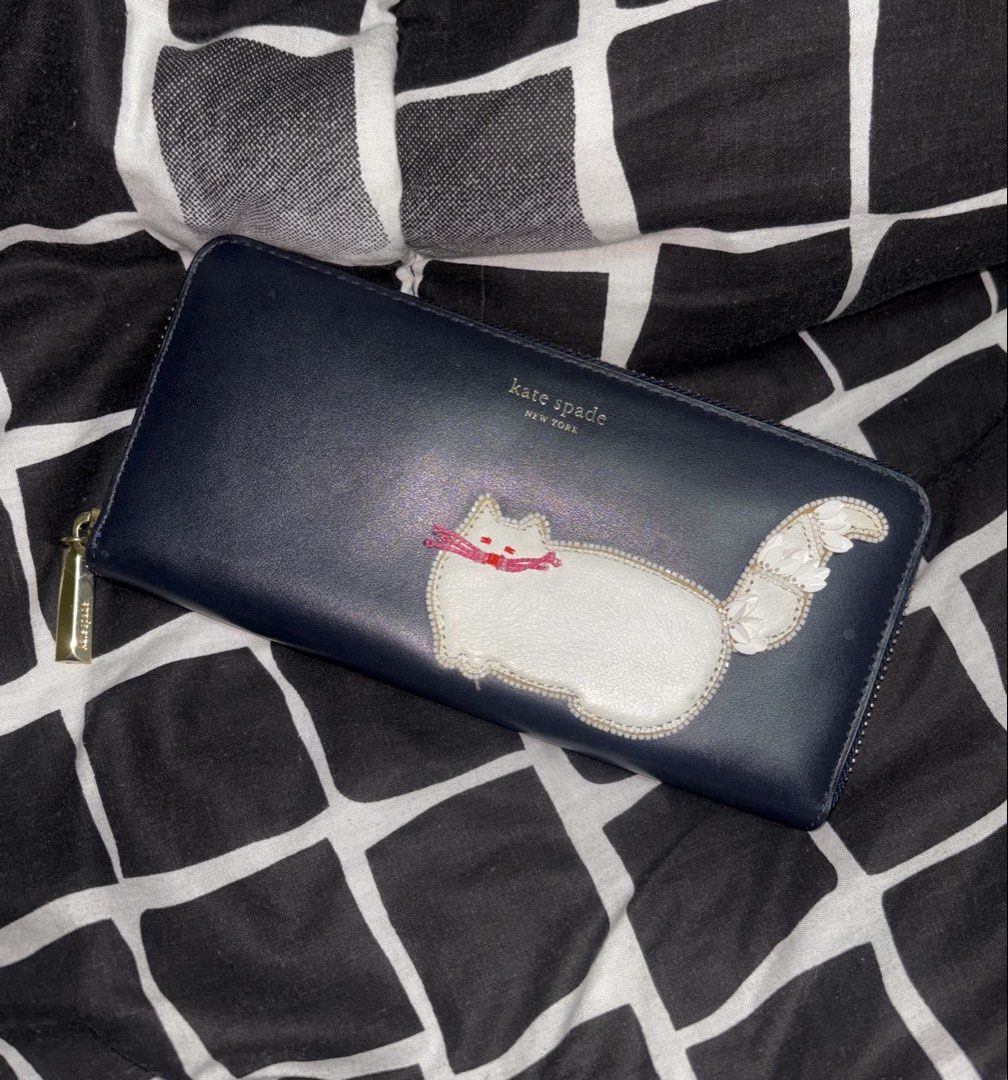 Kate Spade New York Beaded Cat Long Wallet (Category: Wallets & Card holders) located in Manila. Submitted by nikashoppe (Listing ID 1425219902, Image 1). Description: .
