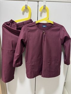 (Category: ) located in . Submitted by AMS_wardrobe (Listing ID 1425080814, Image 1). Description: .