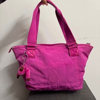 （分類：）位於 。 由 baeeee. 提交（商品編號 1425148594，圖片 1）。簡介： 。