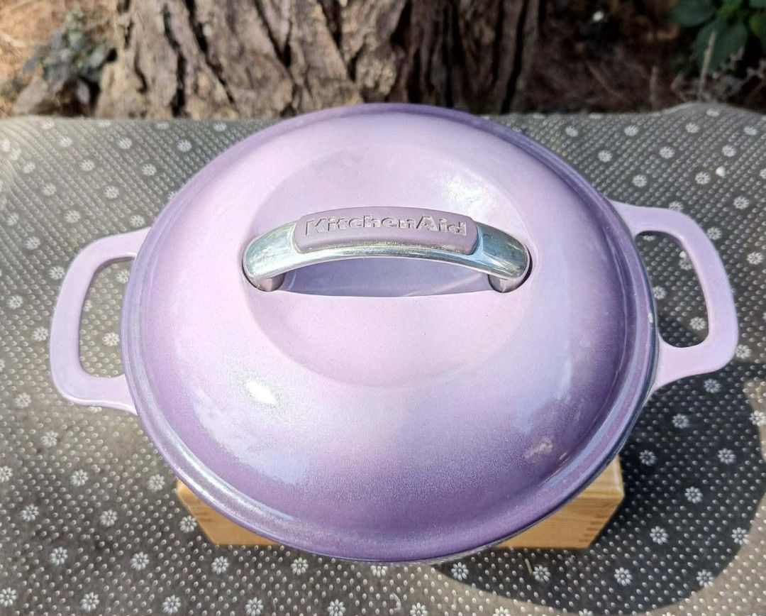 KitchenAid Lavender Dutch Oven with Lid (Category: Cookware & Accessories) located in Baguio. Submitted by boxmania (Listing ID 1425103501, Image 1). Description: Cast Iron/Dutch Oven KitchenAid Markings From HK/UK/Dubai/Canada or Japan Surplus Box What you see is what you get No return, no exchange (random item po nakukuha ng seller sa box).