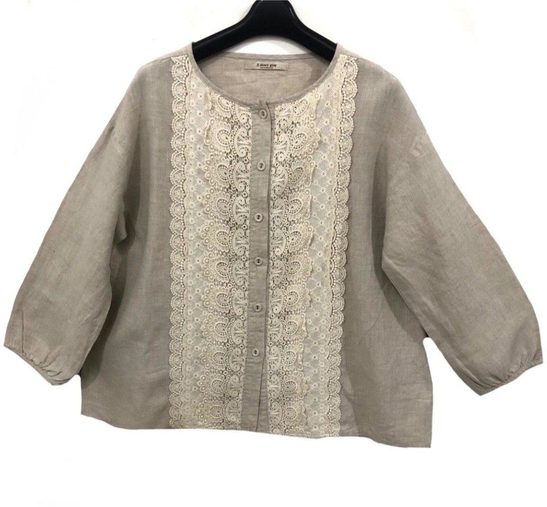 Linen Blouse with Lace Detail (Category: Blouses) located in Binmaley. Submitted by careermomph (Listing ID 1425060311, Image 1). Description: Japan Linen.