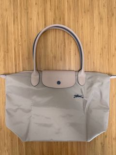 （分類：）位於 。 由 petit.reve 提交（商品編號 1425115778，圖片 1）。簡介： 。