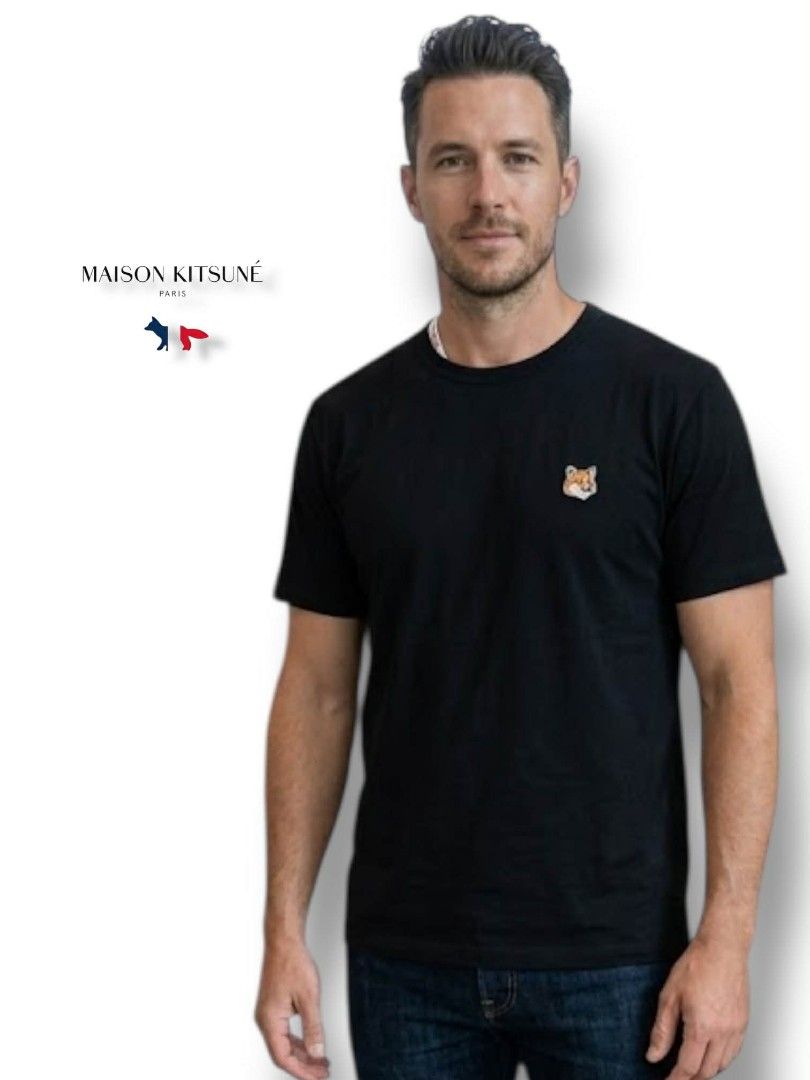 Maison Kitsuné Chillax Fox Patch (Category: Activewear) located in Cebu City. Submitted by westleygics18 (Listing ID 1425233613, Image 2). Description: Maison Kitsuné Chillax Fox Patch T-Shirt (authentic) - Excellent Condition - Color: Black - Size: Large (L) - Material: 100% Cotton - Origin: Made in Portugal - Length: ~28.5 inches - Chest: ~21.5 inches Dm.