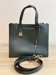（分類：）位於 。 由 to.to 提交（商品編號 1425144383，圖片 1）。簡介： 。