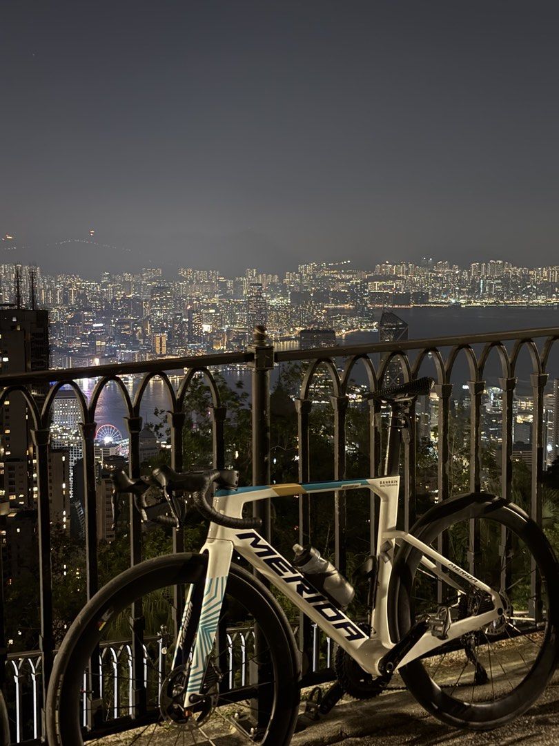 Merida reacto （分類：單車）位於 Hong Kong。 由 .william. 提交（商品編號 1425201557，圖片 1）。簡介： 105Di2改咗bigrock一體把同碳鈴車架無花狀況非常良好價錢可議。