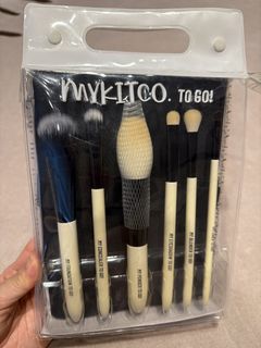（分類：）位於 。 由 mybfsaysihavetoomuchstuff 提交（商品編號 1425221886，圖片 1）。簡介： 。