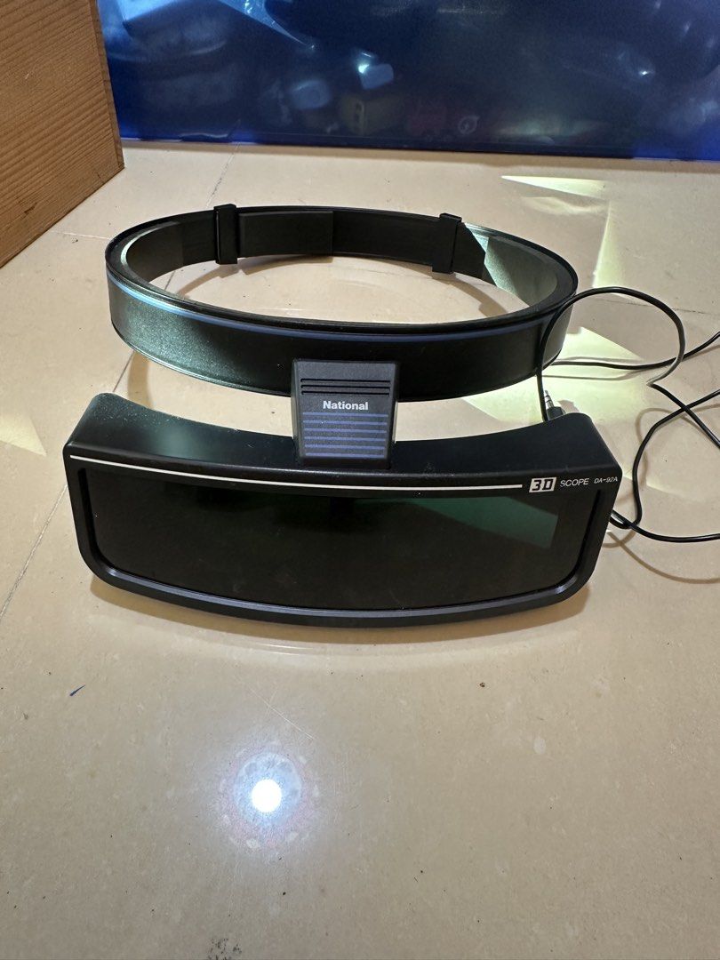 National 3D Scope DA-50X VR Headset (Category: Virtual Reality) located in Rodriguez. Submitted by pwestoonlinestore (Listing ID 1425128168, Image 1). Description: Untested selling as junk .