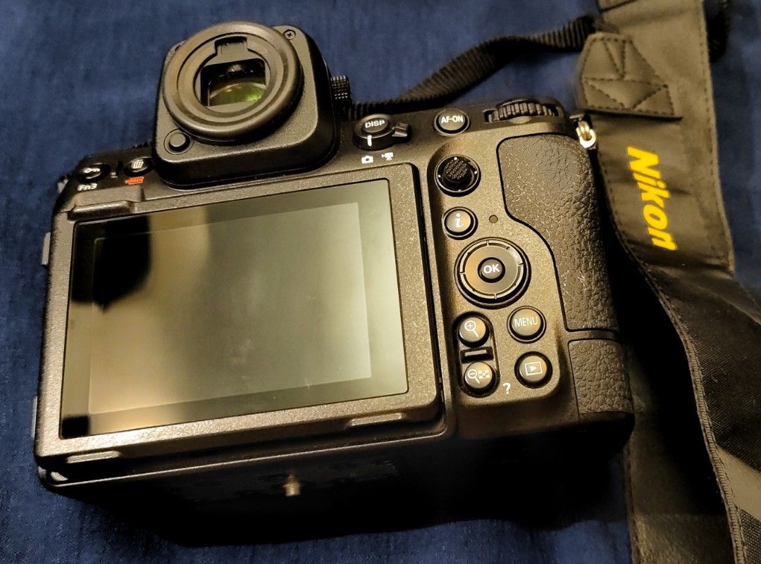 NIKON Z8 CAMERA AND LENS SET (Category: Cameras) located in Makati City. Submitted by cloverthemaltese (Listing ID 1425236966, Image 3). Description: 📸 For Sale: Nikon Z8 Mirrorless Camera with NIKKOR Z 24–200mm f/4–6.3 Lens Selling this pre-owned Nikon Z8 paired with the versatile NIKKOR Z 24–200mm f/4–6.3 VR. This unit delivers exceptional image quality, lightning-fast autofocus, and robust 8K video capability — ideal for both professional pho