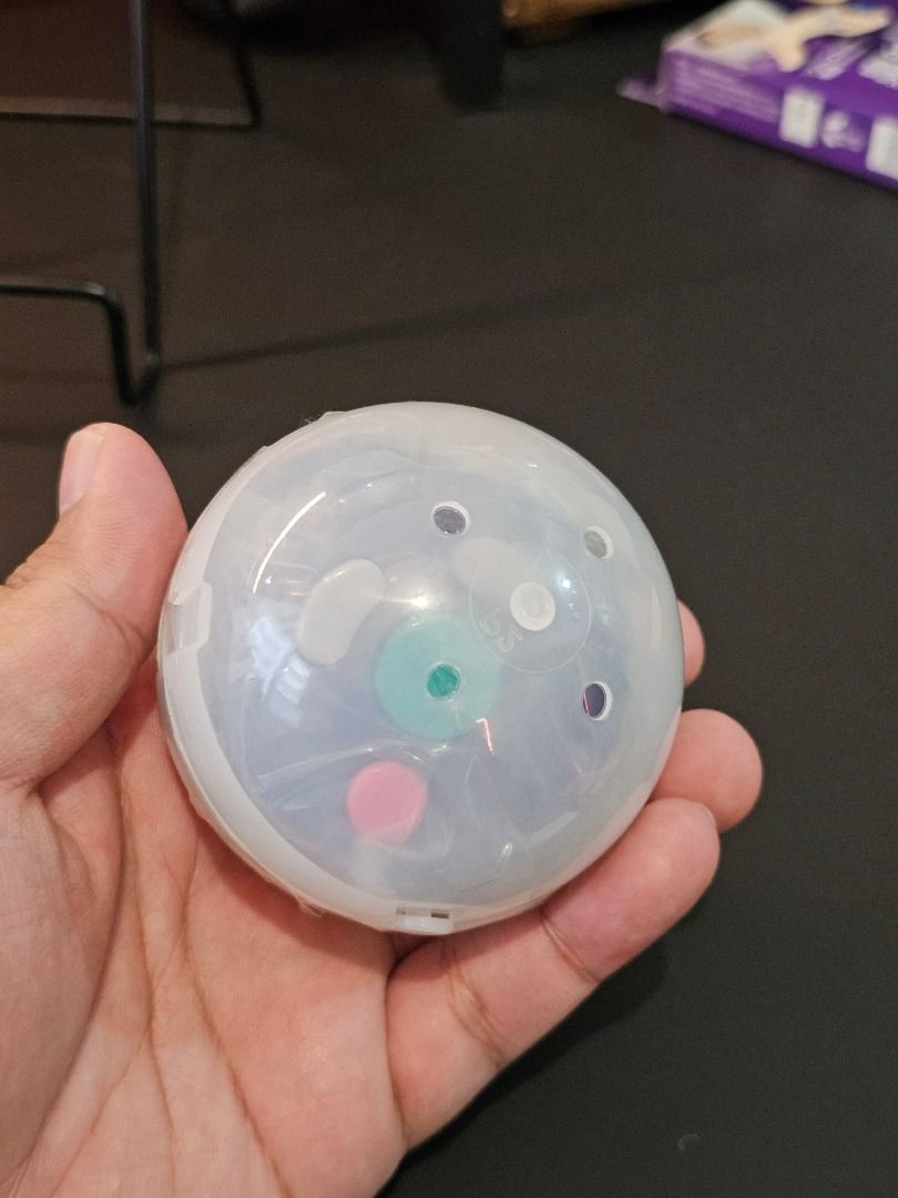 Nintendo Game Cube Controller Gashapon Keychain (Category: Controllers) located in Manila. Submitted by fifipin (Listing ID 1425097337, Image 2). Description: Nintendo Game Cube Controller Gashapon Keychain From Nintendo Shibuya store Location: BGC / SM MOA Payment Options: Maya, GCash or BPI.