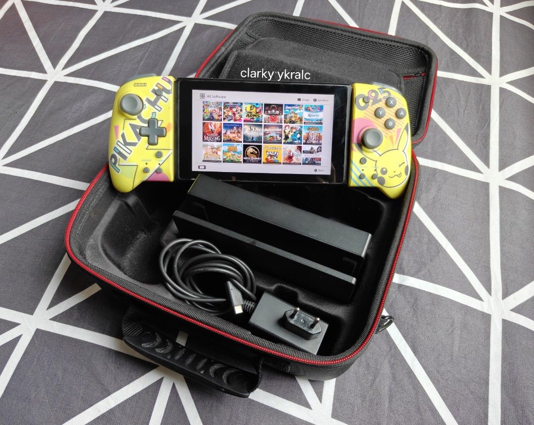 Nintendo Switch V2 with Free Games (Category: Nintendo) located in Manila. Submitted by nswitchgear (Listing ID 1425135906, Image 2). Description: Nintendo Switch V2 with Free Games ₱8,499 FREE acess to my Paid games Legit purchase not Jailbreak. Used item but in Good/Best condition Can give 7 Days personal Warranty for peace of mind. -Doon po tayo sa kaya tayong issupport, dont settle for less. Comes w/ accessories and pouch Hori Splitpad contro