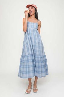 (Category: ) located in . Submitted by fashion.essentials (Listing ID 1425061585, Image 1). Description: .
