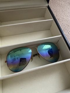 (Category: ) located in . Submitted by iloveeverything (Listing ID 1425090285, Image 1). Description: .