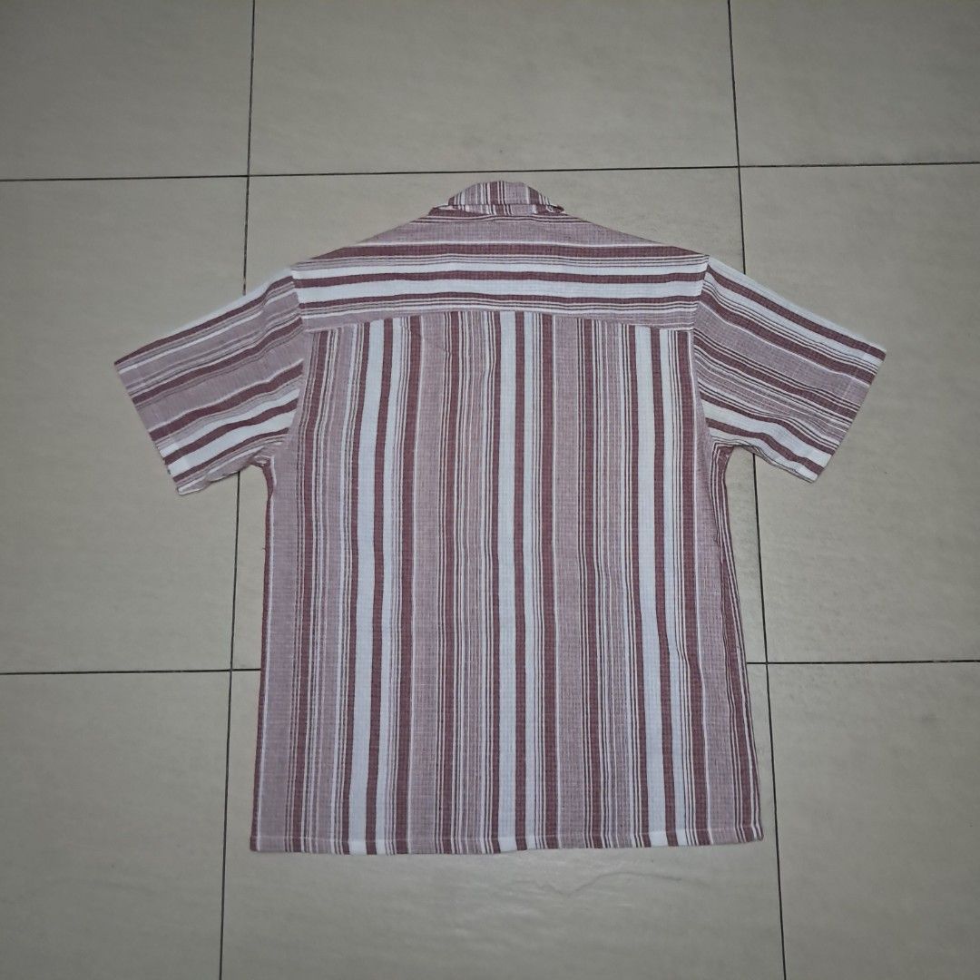 Red Striped Camp Collar Shirt (Category: Tshirts & Polo Shirts ) located in Quezon City. Submitted by andalee_ (Listing ID 1425129927, Image 2). Description: Red Striped Camp Collar Shirt Material: Cotton Dimensions in next pics.