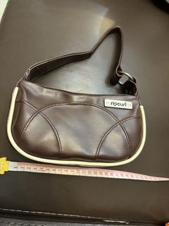 （分類：）位於 。 由 tsang2000 提交（商品編號 1425093650，圖片 1）。簡介： 。
