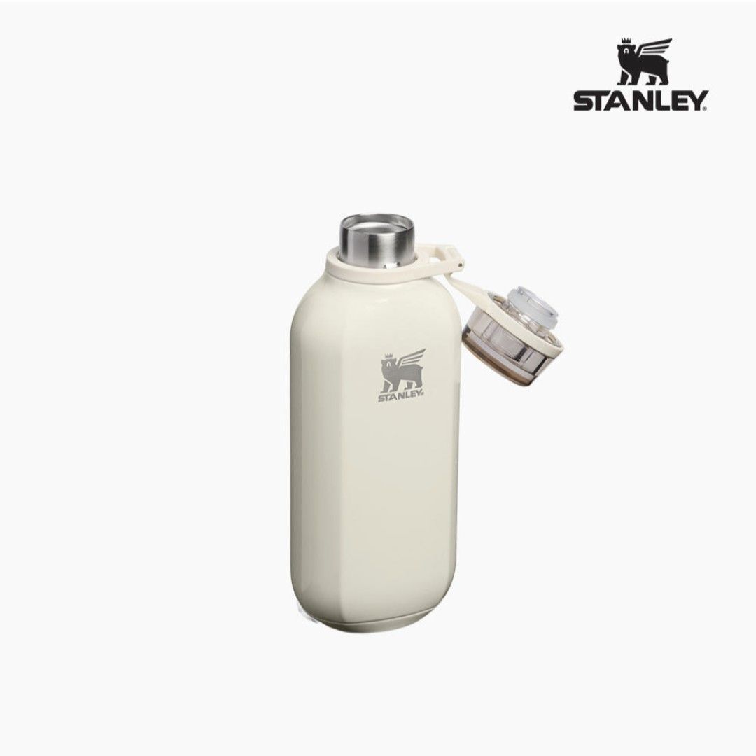 Stanley Clutch Water Bottle 473ml (Category: Water Bottles & Tumblers) located in Cainta. Submitted by shopchelonline (Listing ID 1425129215, Image 3). Description: Stanley Clutch Water Bottle 473ml 🛒3,995.00 each(all in) + LSF DP: 50% PAYO RB: Flexi Payments; NETA 💎Pre-order - NO RUSH SHIPPING 💎Korea Pasabuy - NORMAL ETA 💎Colors may vary due to lighting. 💎Availability and price may vary 💎The outer case/box is simply for protecting goods. (